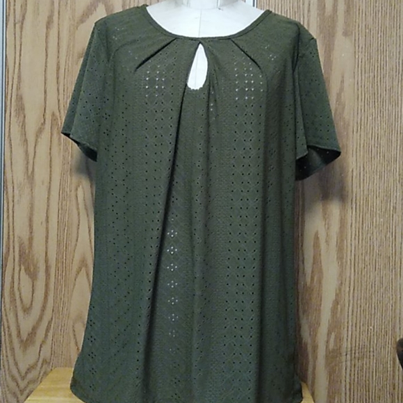 One more thyme top - Picture 1 of 2